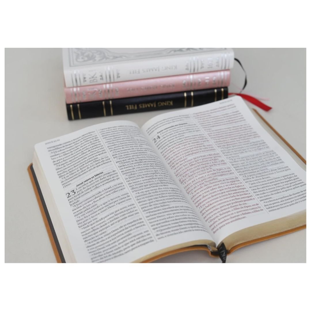 Biblia King James Fiel | Branco | Letra Gigante - Imagem 6