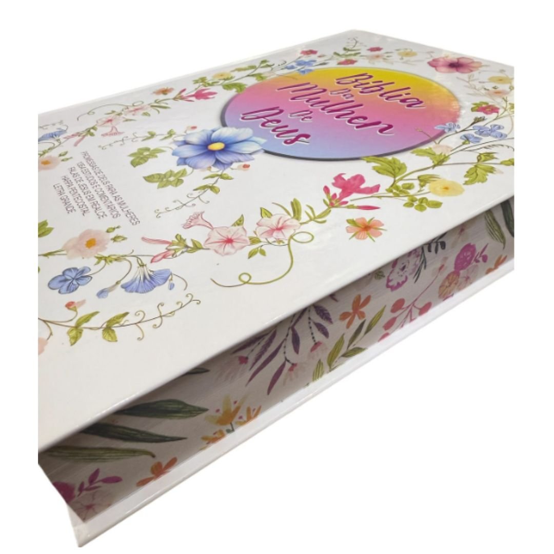 Bíblia da Mulher de Deus | Flores Leão | Capa Dura - Imagem 3