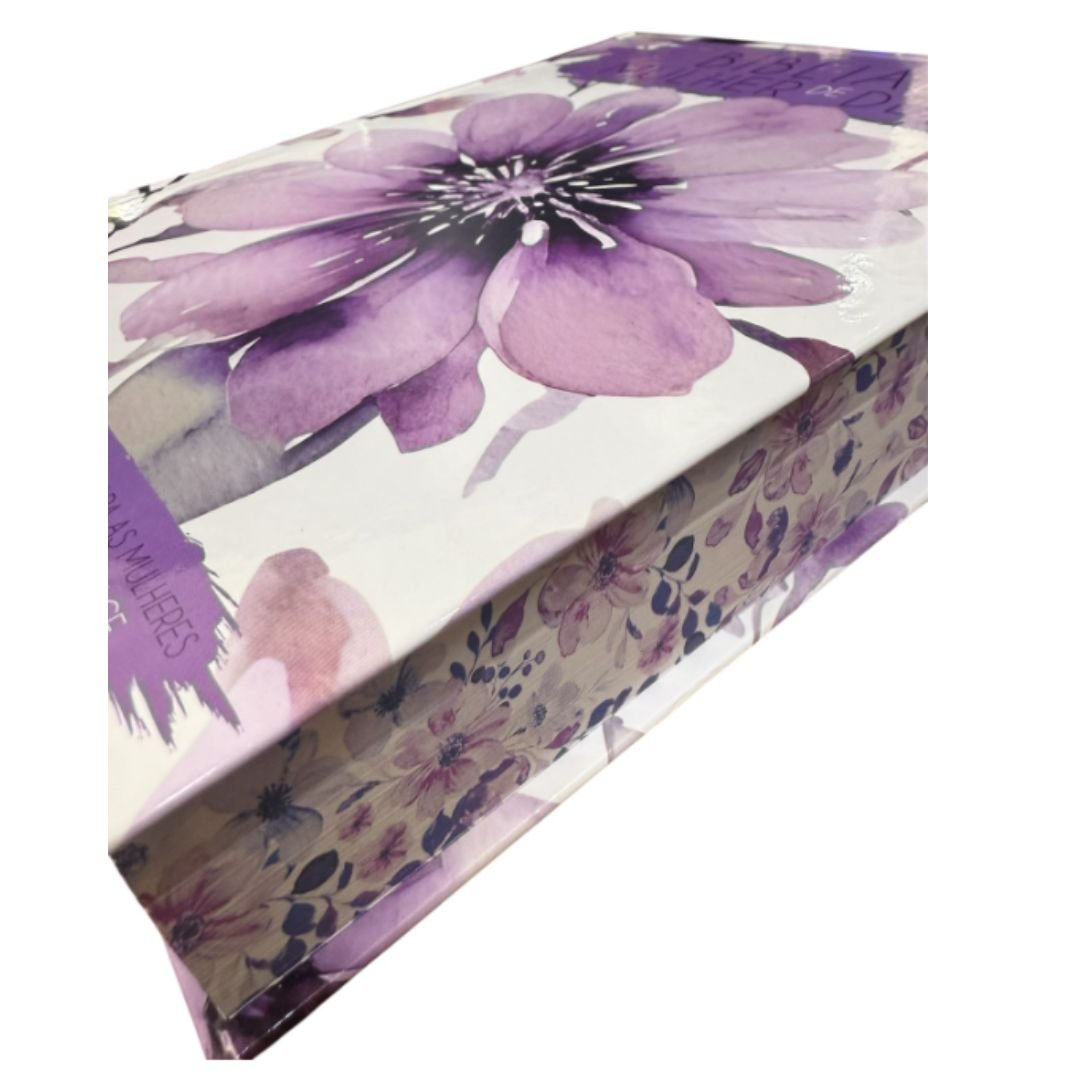 Bíblia da Mulher de Deus | Flor Lilás | Capa Dura - Imagem 2