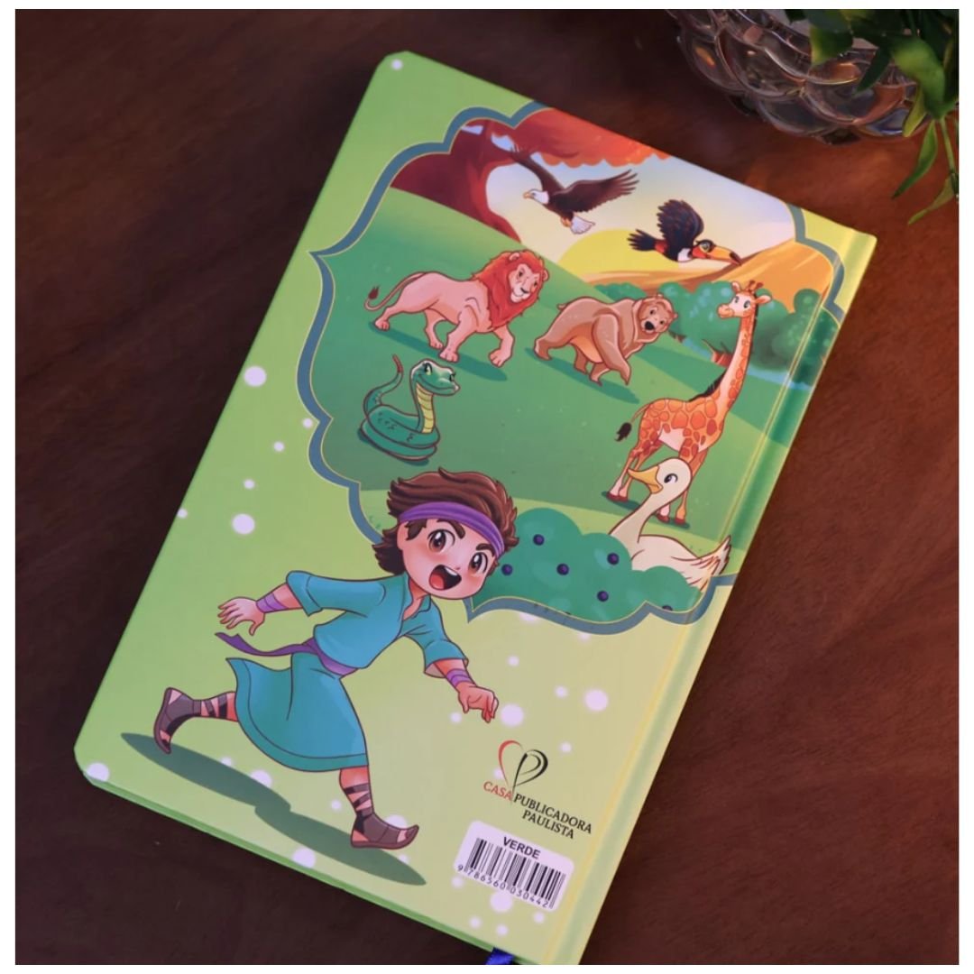 BÍBLIA DOS MENINOS CORAJOSOS - CAPA DURA - VERDE | COM HARPA - Imagem 7