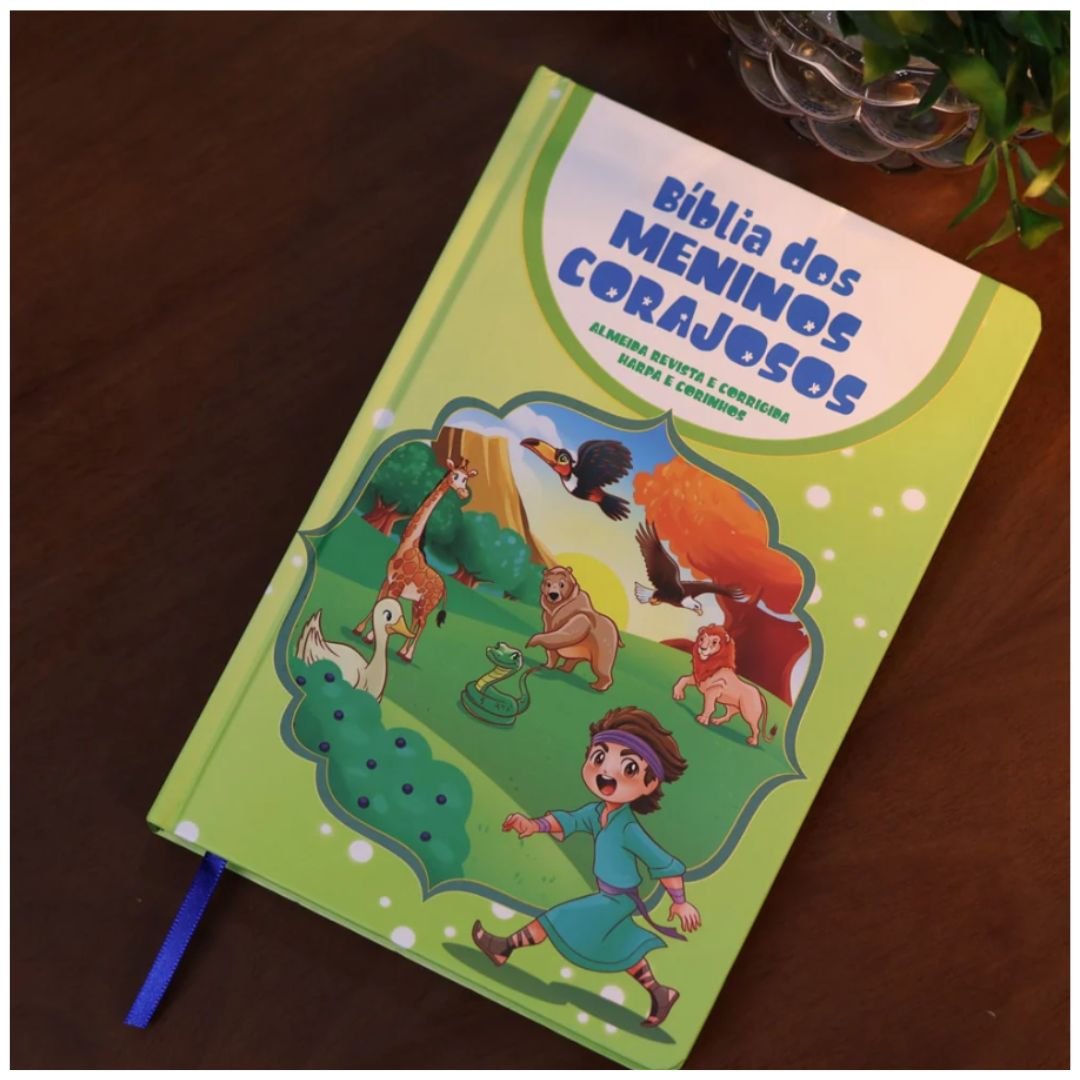 BÍBLIA DOS MENINOS CORAJOSOS - CAPA DURA - VERDE | COM HARPA - Imagem 9