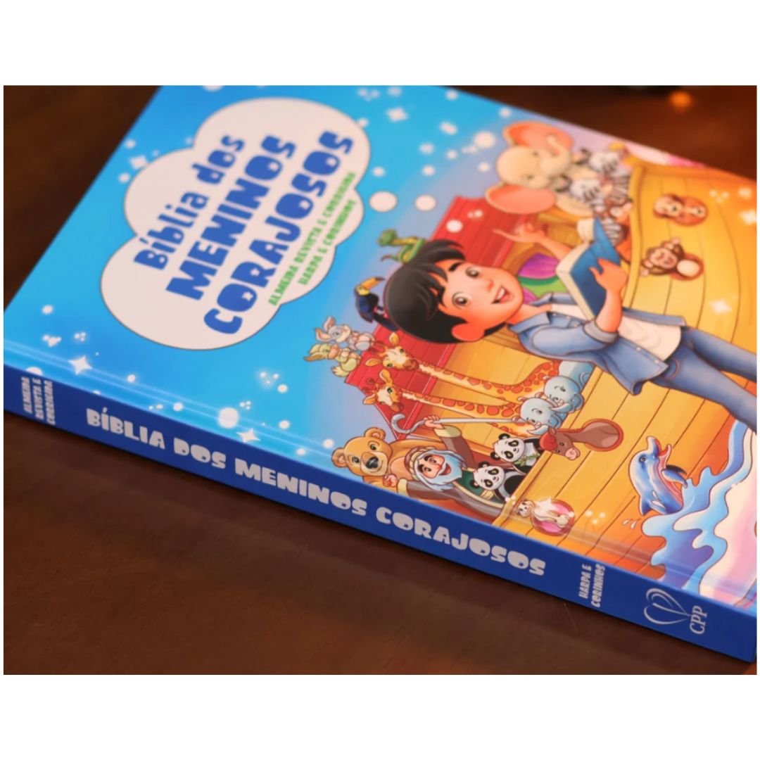 BÍBLIA DOS MENINOS CORAJOSOS - CAPA DURA - AZUL | COM HARPA - Imagem 3